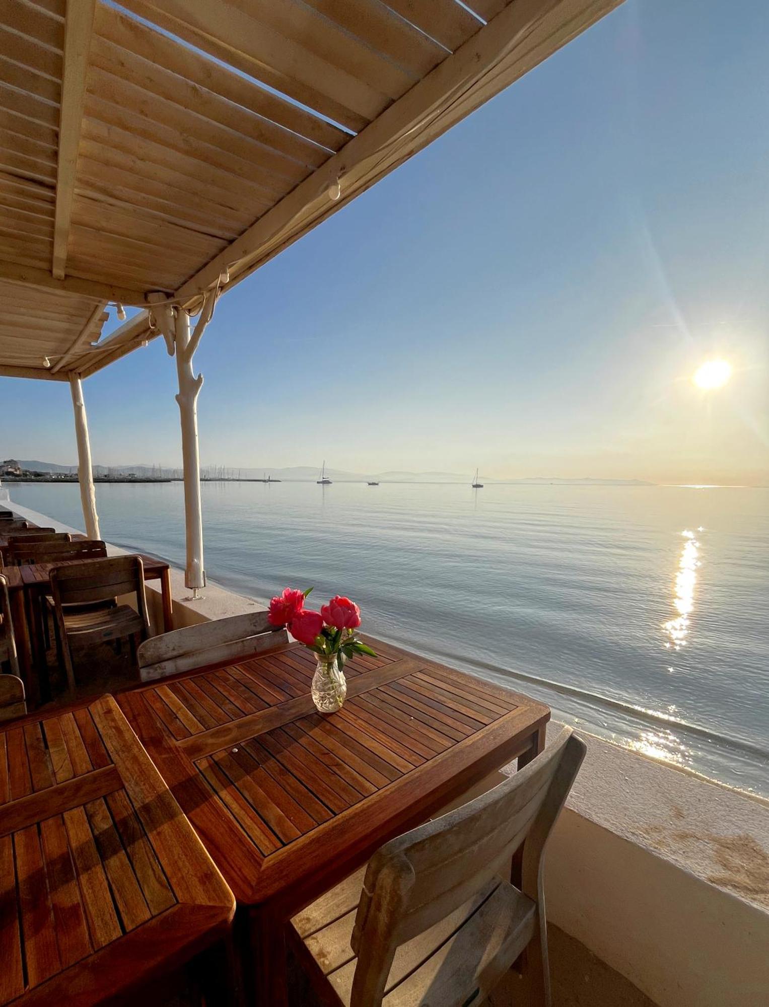 Hotel Lido Beach Йер Экстерьер фото
